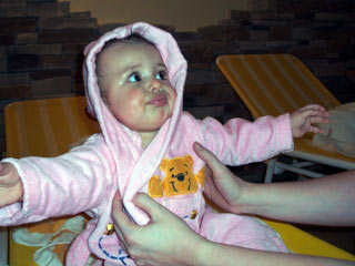 Berit in het wembad van het Hotel